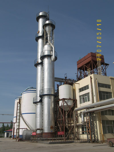 山東同興生物科技有限公司蒸餾塔安裝工程